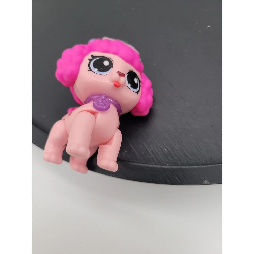 LOL PET RESCUE Series 1 Mystery Collectable Capsule ZURU - Magenta